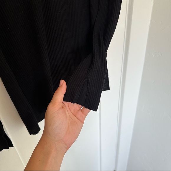 Urban Outfitters Black Ribbed Long Sleeve - Picture 9 of 10